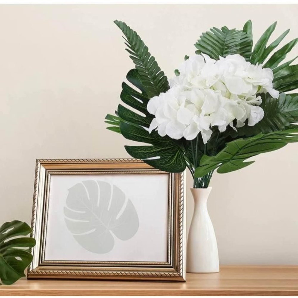 50 pieces | Jungle Tropical Leaves & White Hydrangeas Wedding Party Decor - Picture 4 of 6